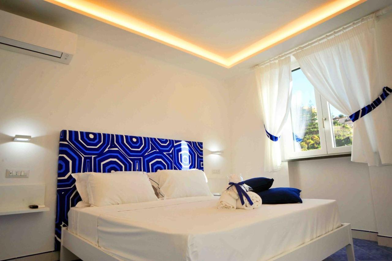 Queen Room with Sea View