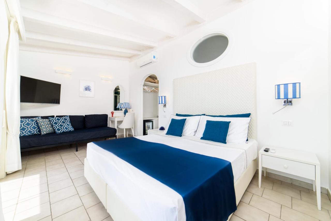 Suite Junior con terraza y vistas al mar