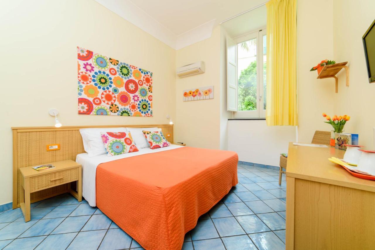 Basic Triple Room