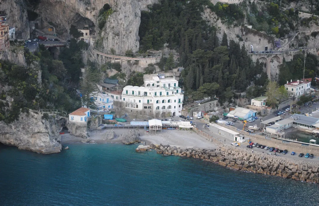 Hotel Aurora-1
