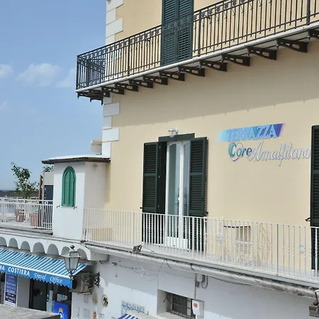 Core Amalfitano City Suites-3